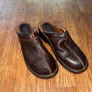 Born Leather Slip On Clogs Brown Comfort Mule Shoes Size 6.5